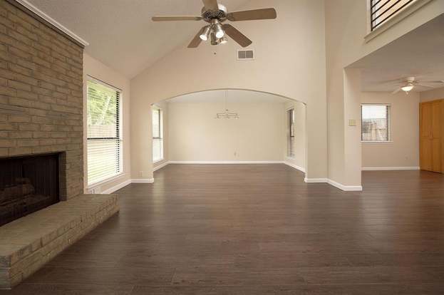 Building Photo - 3807 Cedar Valley Dr