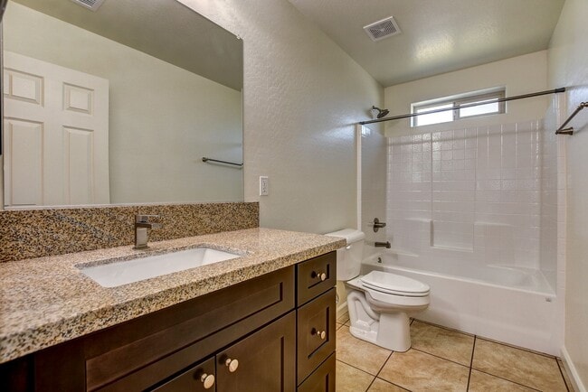 Building Photo - 3850 E Teri Ct