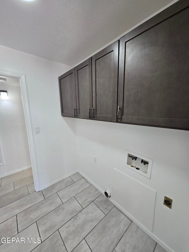 Building Photo - 11805 Taffy Bagley Dr