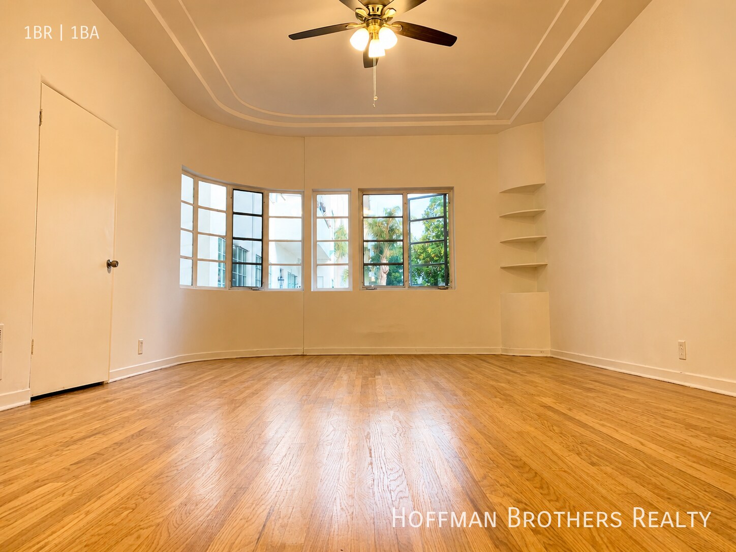 Building Photo - 909 S Serrano Ave
