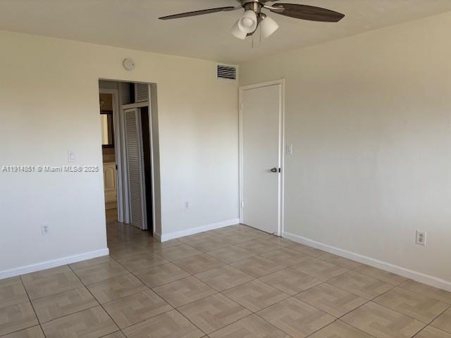 Building Photo - 20200 NE 27th Ct