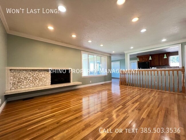 Building Photo - 4912 Trail Ave