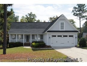 Building Photo - Gorgeous 3 Bedroom Home in Anderson Creek!