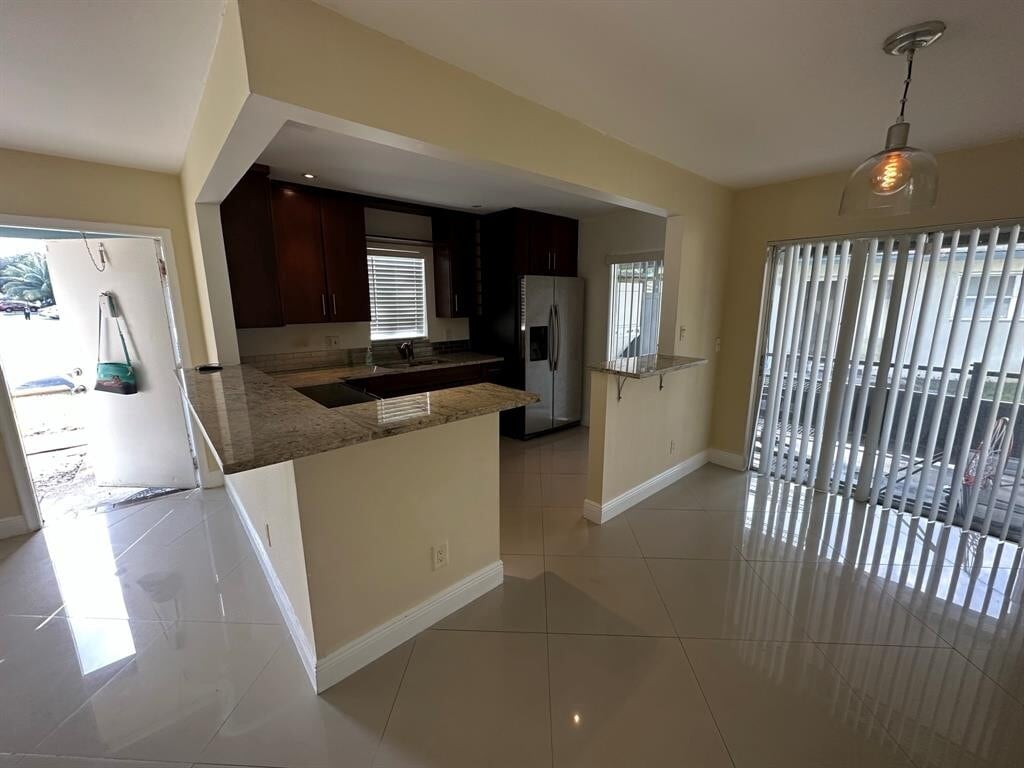 Building Photo - 3001 NW 4th Ter