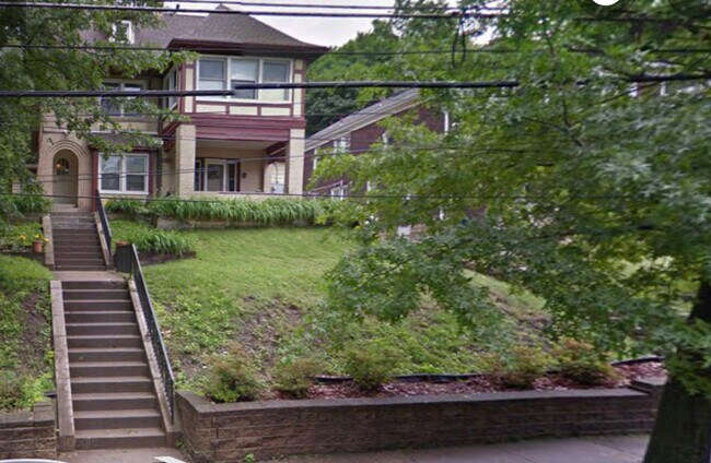 Primary Photo - 6325 Douglas St