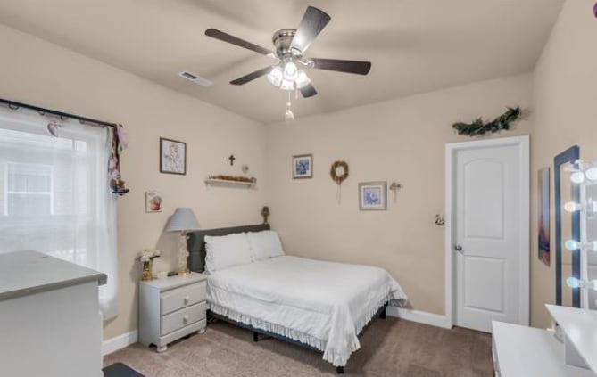 Building Photo - 117 Chesnut Heath Ct