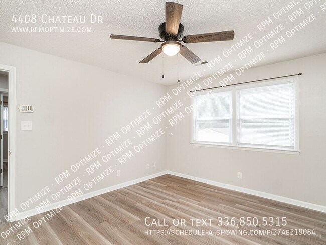 Building Photo - 4408 Chateau Dr