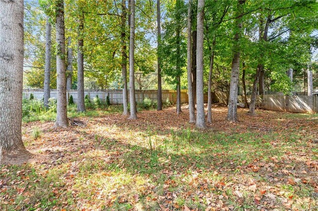 Building Photo - 1564 Chadwick Point Ct NW