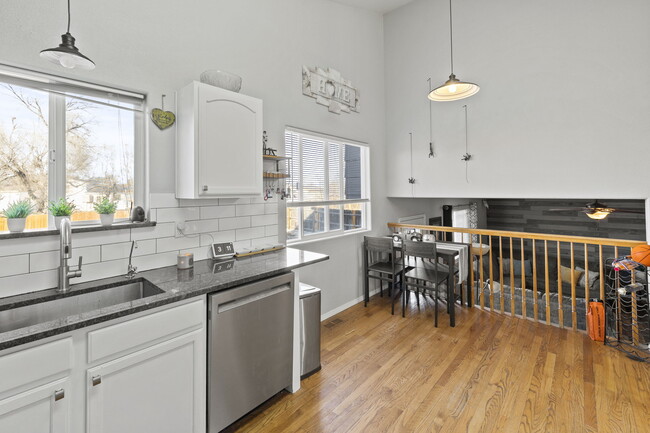 Building Photo - 7038 Ancestra Dr