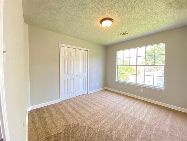 Building Photo - 4315 Palmer Plantation Dr