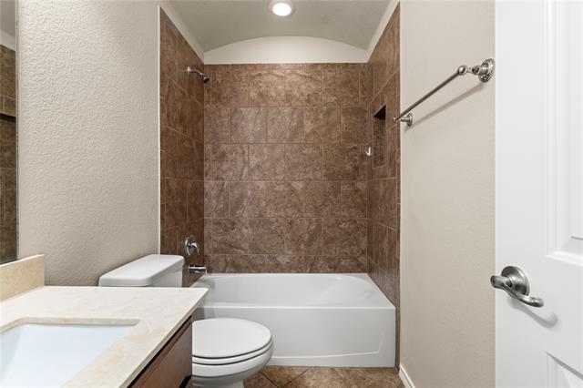 Building Photo - 5107 Walsh Dr