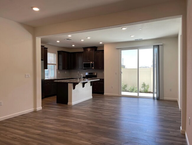 Building Photo - 2144 Brave Hawk Loop