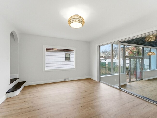 Building Photo - Newly Renovated Pennsauken Rental with Sunroom-Style Back Room, Glass Wall & Basement