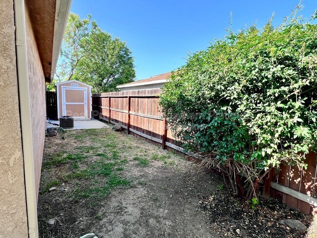 Building Photo - 2669 Alamos Ave