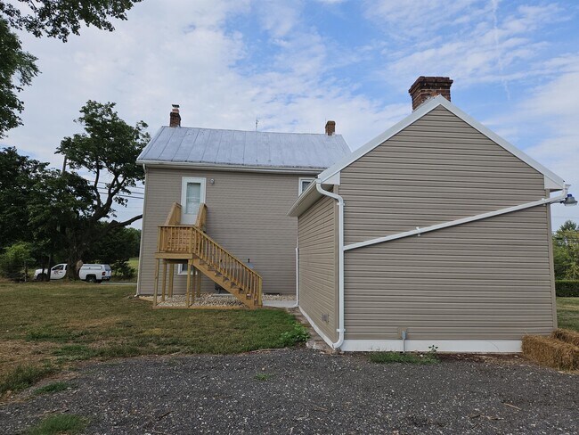 Building Photo - 5960 Taneytown Pike