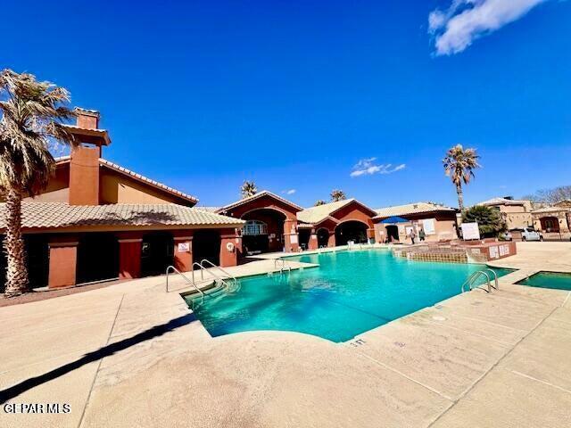 Building Photo - 3769 Coco Palm Dr