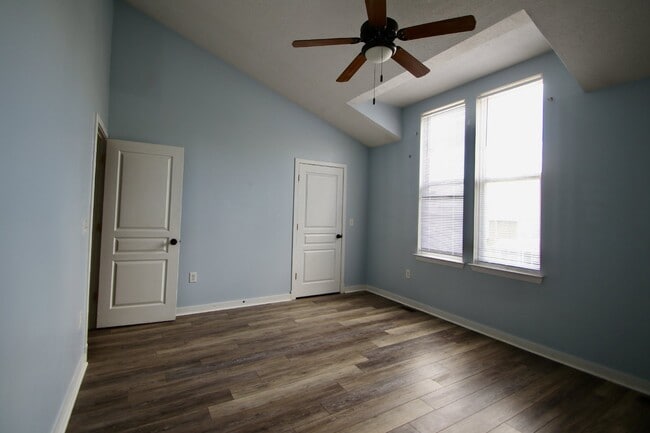 Building Photo - 1272 Frost Pl