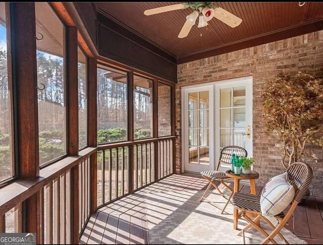 Building Photo - 15905 Westbrook Rd