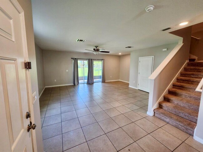 Building Photo - 335 Arbor Lakes Dr