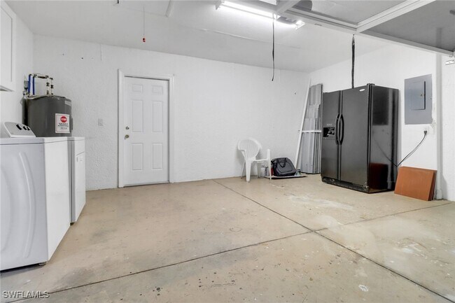 Building Photo - 4125 20th Ave NE