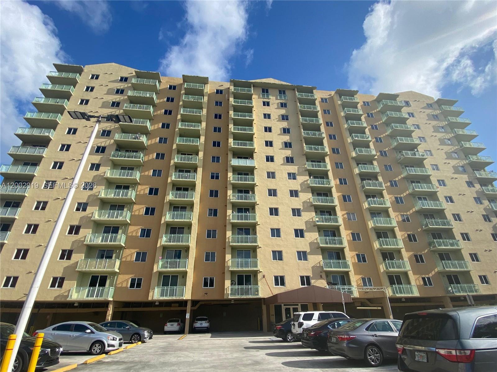 Building Photo - 3500 Coral Way