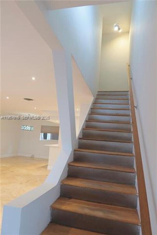 Building Photo - 7312 Gary Ave