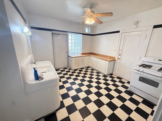 Building Photo - 1203 E Brady St