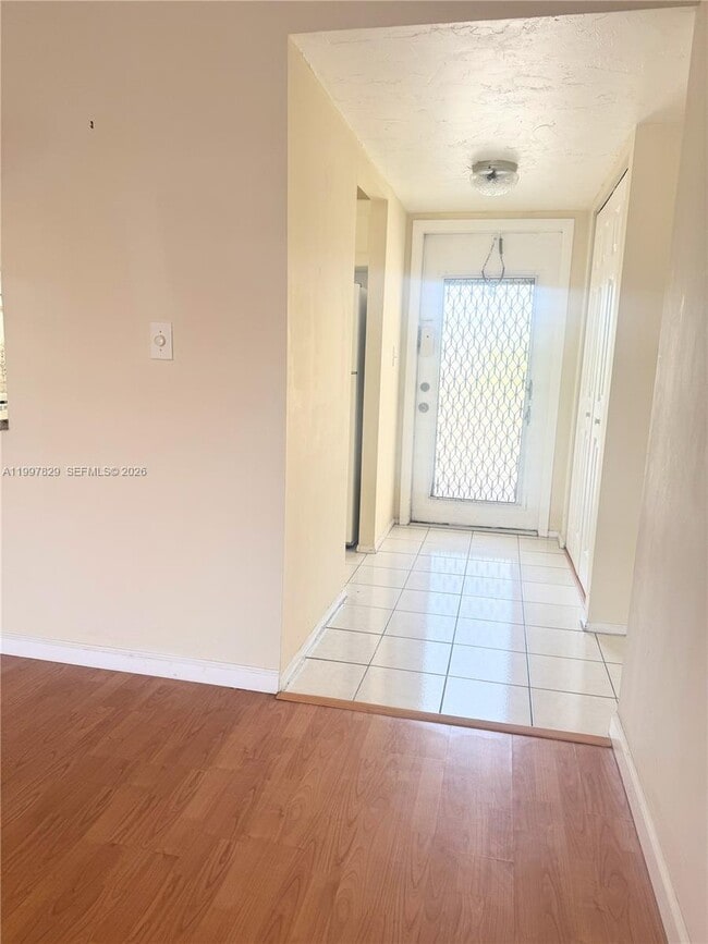 Building Photo - 8200 Sunrise Lakes Blvd