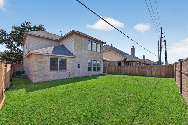 Building Photo - 24542 Bella Veneza Dr