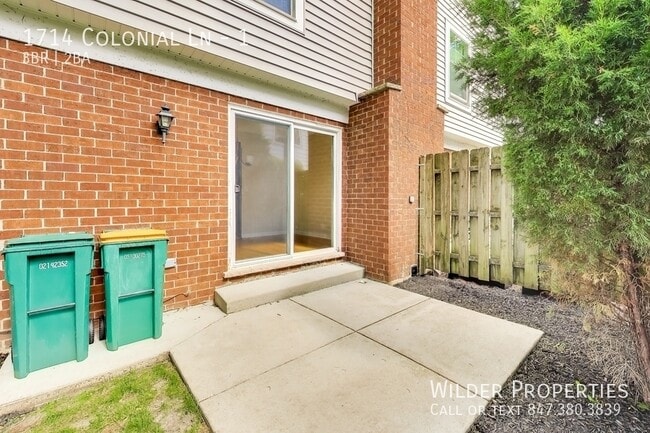 Building Photo - 1714 Colonial Ln
