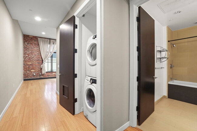 Building Photo - 16 Jessie St