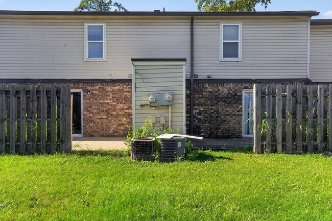 Building Photo - 9201 E 30th St