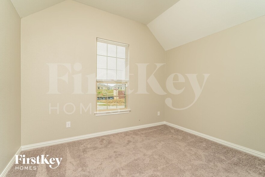 Building Photo - 413 Pheasant Hill Ln
