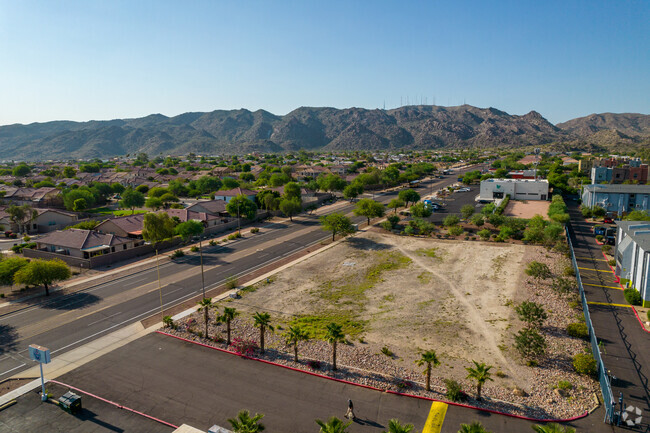 Primary Photo - Stone View on Dobbins