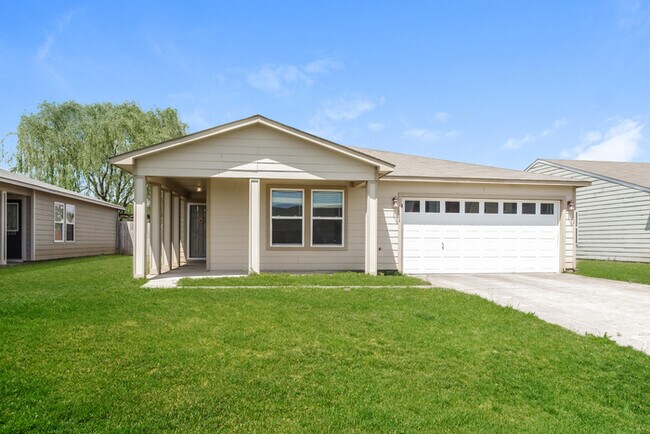 Primary Photo - 15230 Mill Valley Dr
