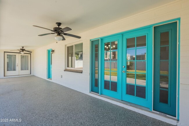 Building Photo - 6808 E Loma Land Dr
