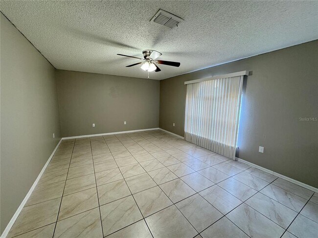 Building Photo - 10 Sawfish Ln