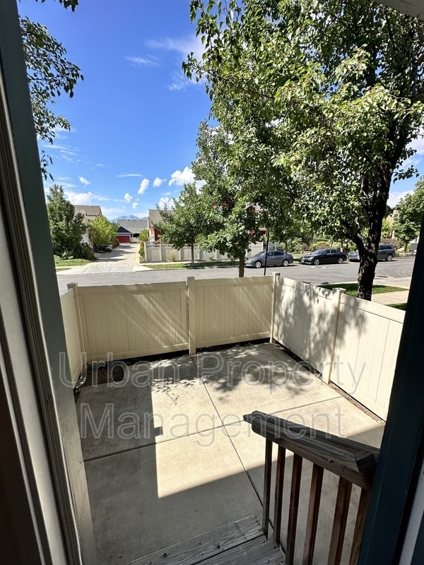 Building Photo - 11467 Open View Ln