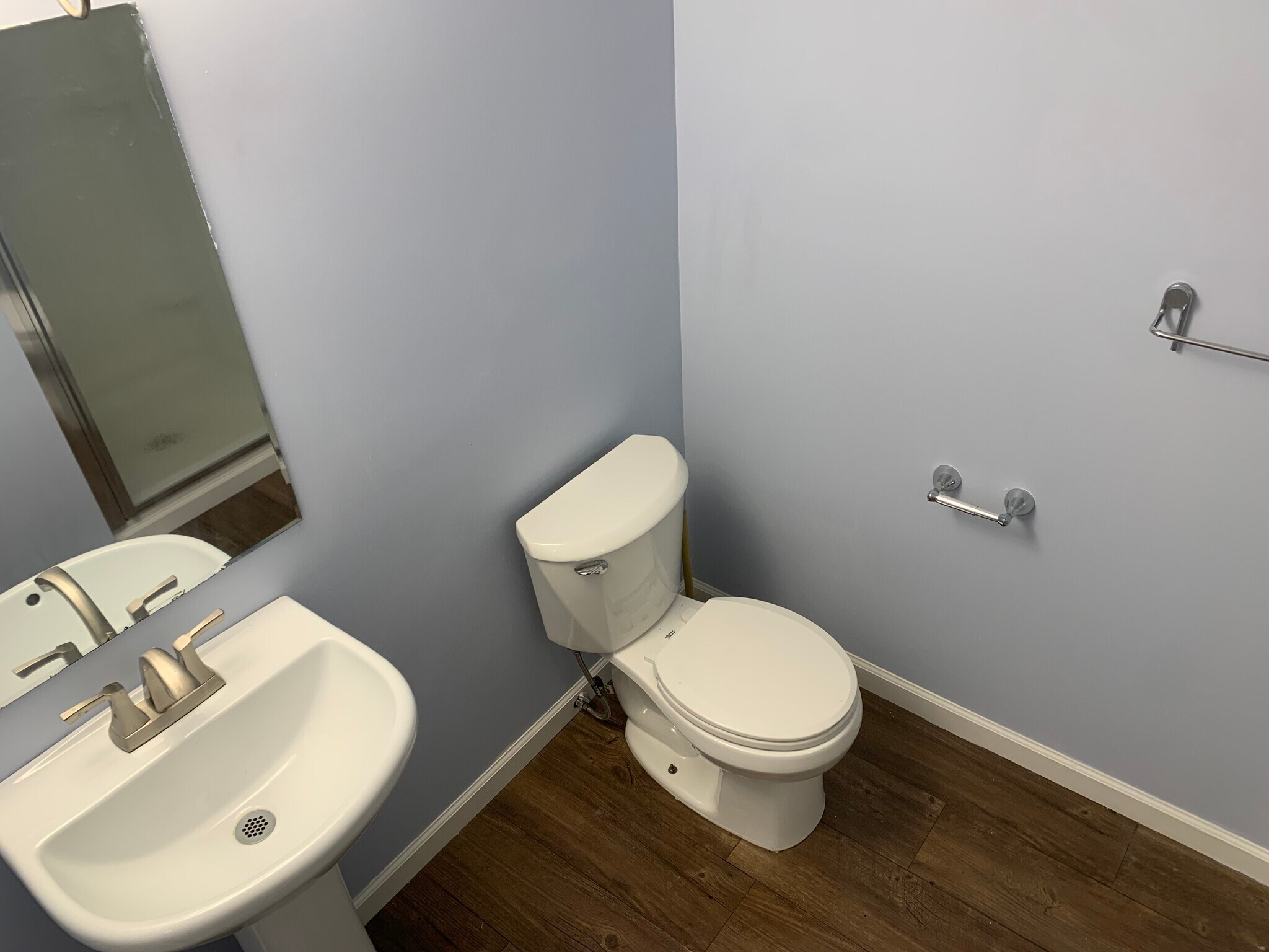 Building Photo - 2541 Bittersweet Ln