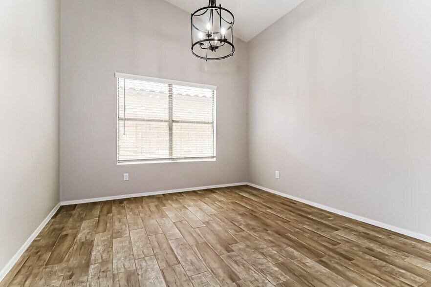 Building Photo - 17205 N Chance Dr