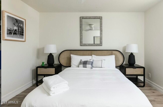 Building Photo - 11212 N Sundown Dr