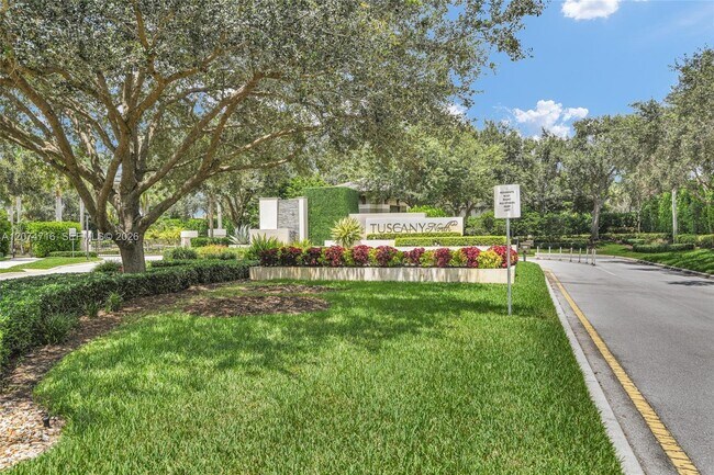 Building Photo - 8089 Ironstone Dr