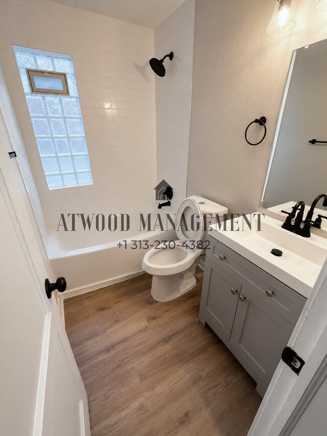 Building Photo - Coming Soon – Beautifully Updated Home *Coming Soon (Move-in ready by 6/10 or Sooner)*!