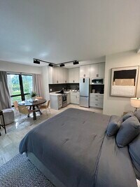 Building Photo - 13334 Polo Club Rd