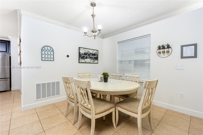 Building Photo - 3158 SW Centamino St