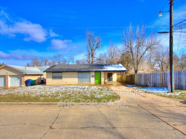 Building Photo - 1608 Magnolia Ave