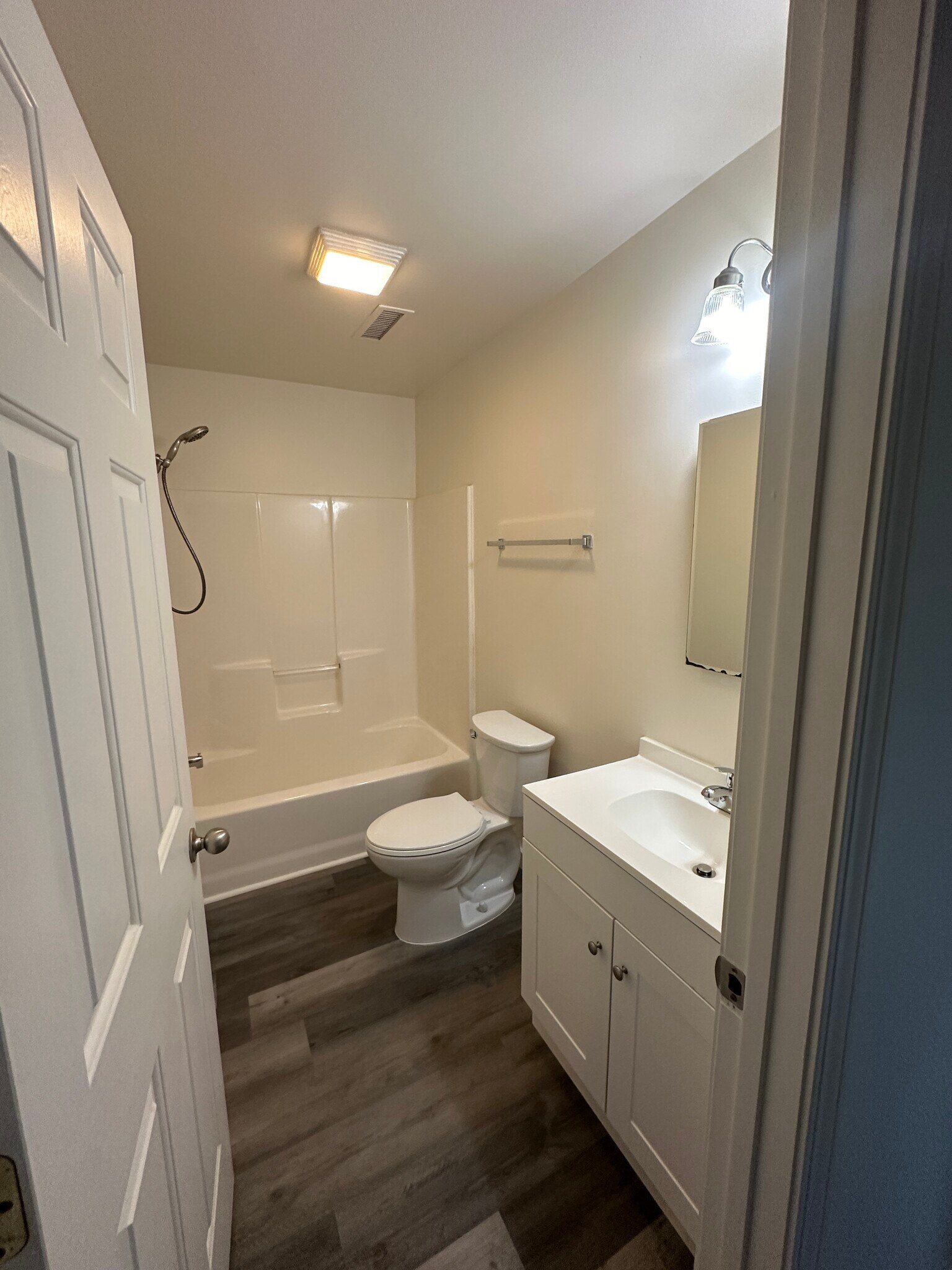 2nd Bathroom - 296 Gap Creek Rd