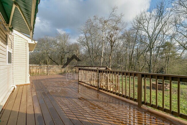 Building Photo - 2012 McCrory Pl