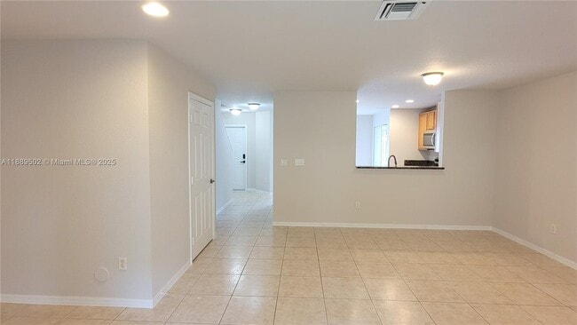 Building Photo - 5923 Manchester Way