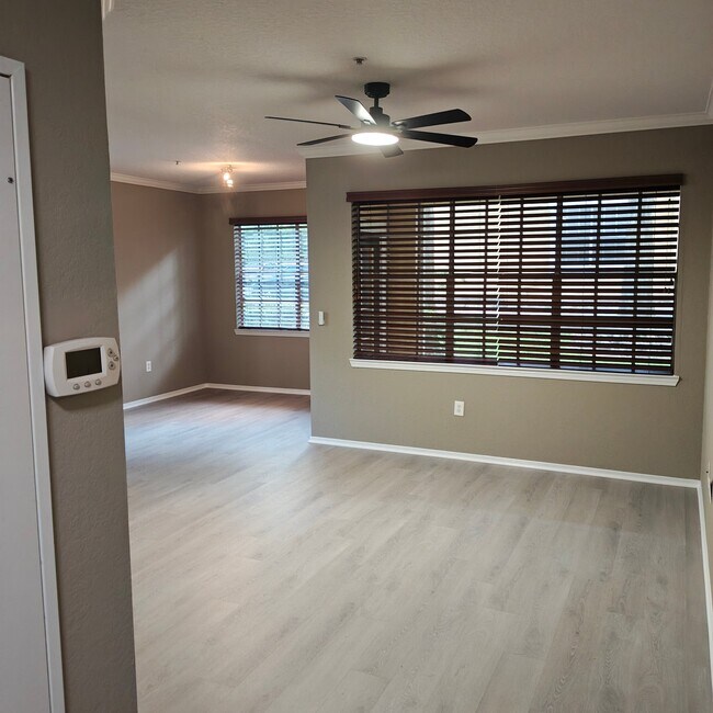Building Photo - 2598 Robert Trent Jones Dr